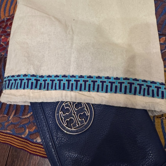 NWoT TORY BURCH Crossbody Bag ROYAL BLUE Pebbled Leather Gold Chain & Dustbag - Picture 12 of 12